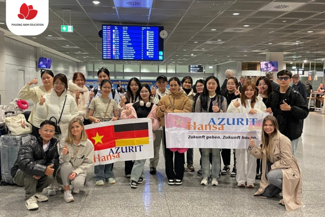  04 bạn du học sinh nhà Phuong Nam Education đã có mặt tại sân bay, sẵn sàng du học nghề Đức ngành Điều dưỡng