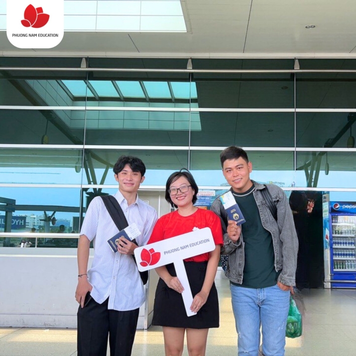 Phuong Nam Education đồng hành cùng hai bạn Danh & Đức trước giờ khởi hành chuyến bay du học nghề Đức ngành Điều dưỡng 