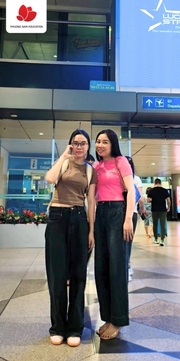 Phuong Nam Education sát cánh cùng bạn Hoàng Thị Thủy trước giờ khởi hành chuyến bay du học nghề Đức ngành Điều dưỡng