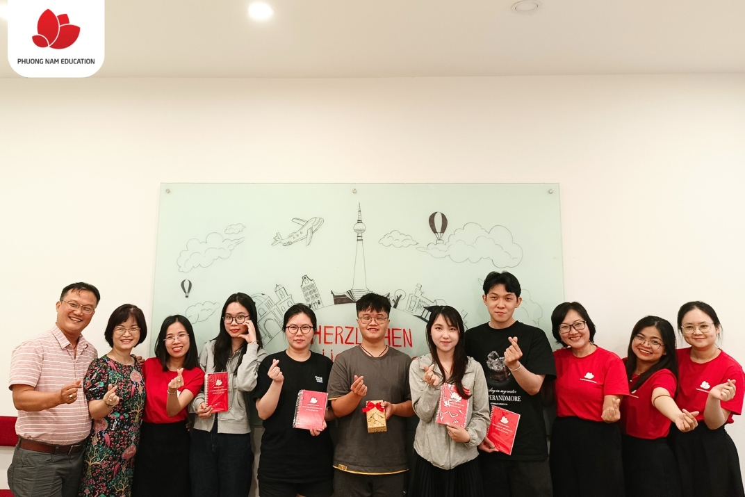 Phuong Nam Education sát cánh cùng bạn Hoàng Thị Thủy trước giờ khởi hành chuyến bay du học nghề Đức ngành Điều dưỡng