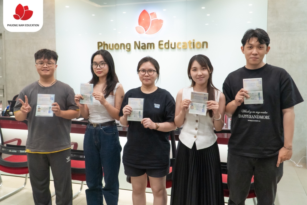 Phuong Nam Education sát cánh cùng bạn Hoàng Thị Thủy trước giờ khởi hành chuyến bay du học nghề Đức ngành Điều dưỡng