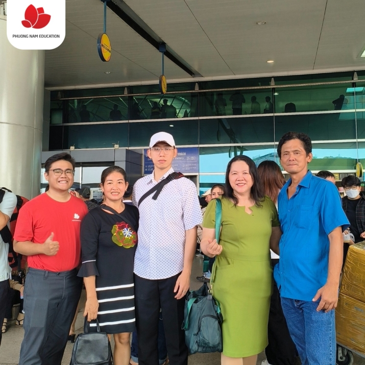 Sát cánh cùng du học sinh Phạm Phú Thịnh trước giờ xuất cảnh du học nghề Đức ngành Thợ mộc 
