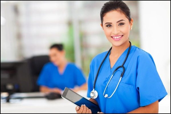 Lý thuyết kết hợp thực hành với chuyển đổi văn bằng điều dưỡng Đức