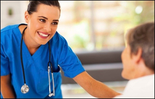 Học chuyển đổi điều dưỡng Đức không giới hạn tuổi tác