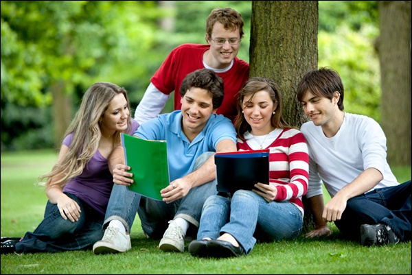 Cơ hội việc làm cho sinh viên học đại học