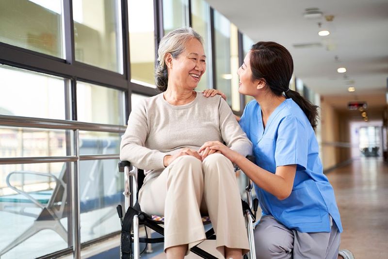 Trở thành Điều dưỡng viên quốc tế khi Chuyển đổi bằng