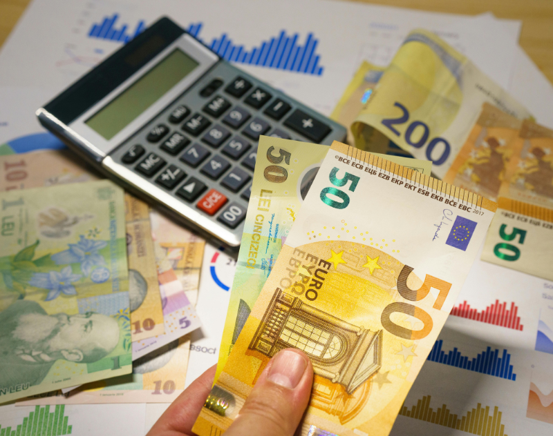 Mức lương khi du học ngành Cắt tóc